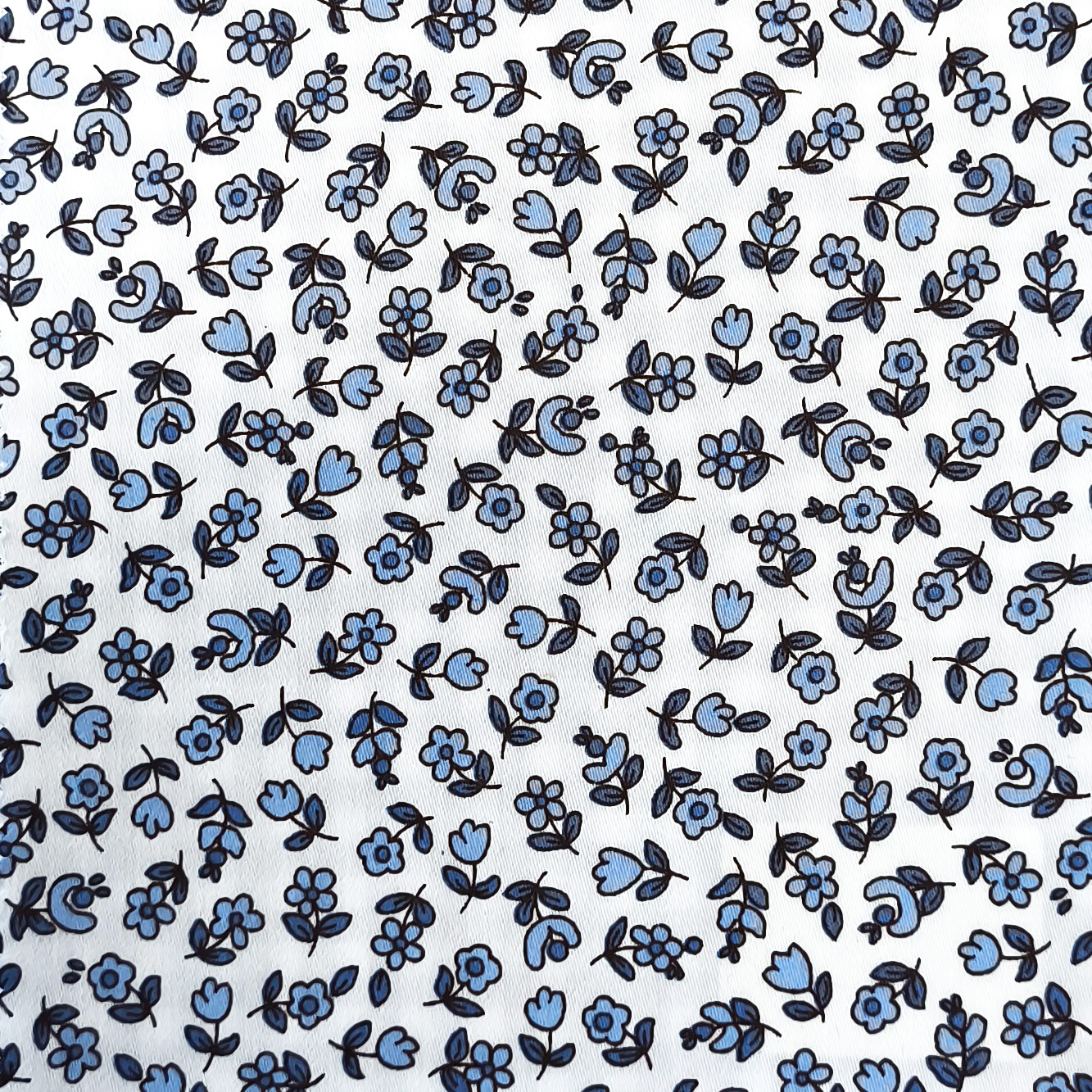 FLORECITAS-PRINTED-SATEN-1-AZUL
